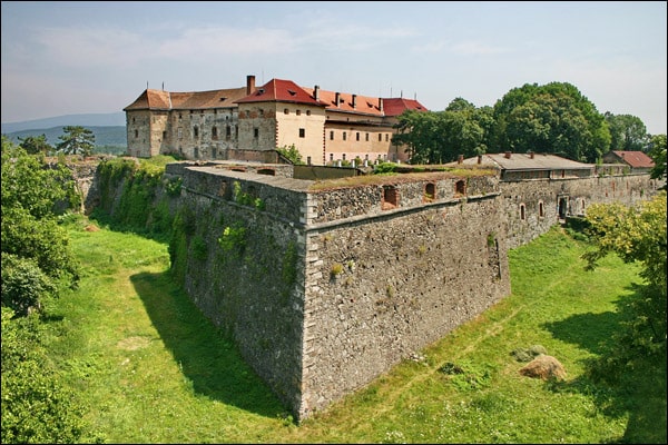 зображення ужгородського замку